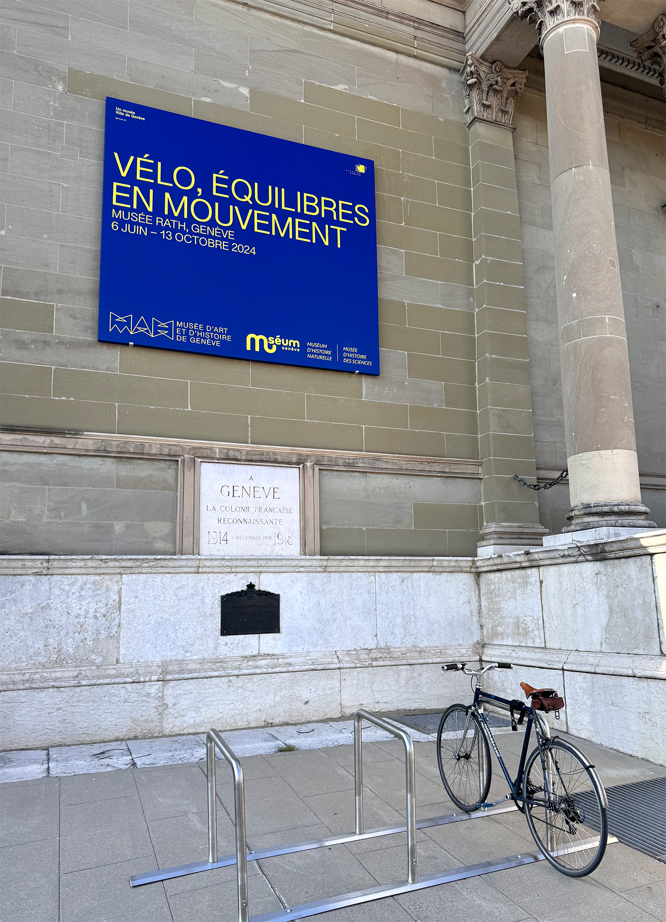 Fabien-cuffel-typographiste-graphiste-geveve-Expo-velo-mouvement-equilibre_MAH_Museum-histoire-naturelle-Geneve_Musee-Berra-motobecane